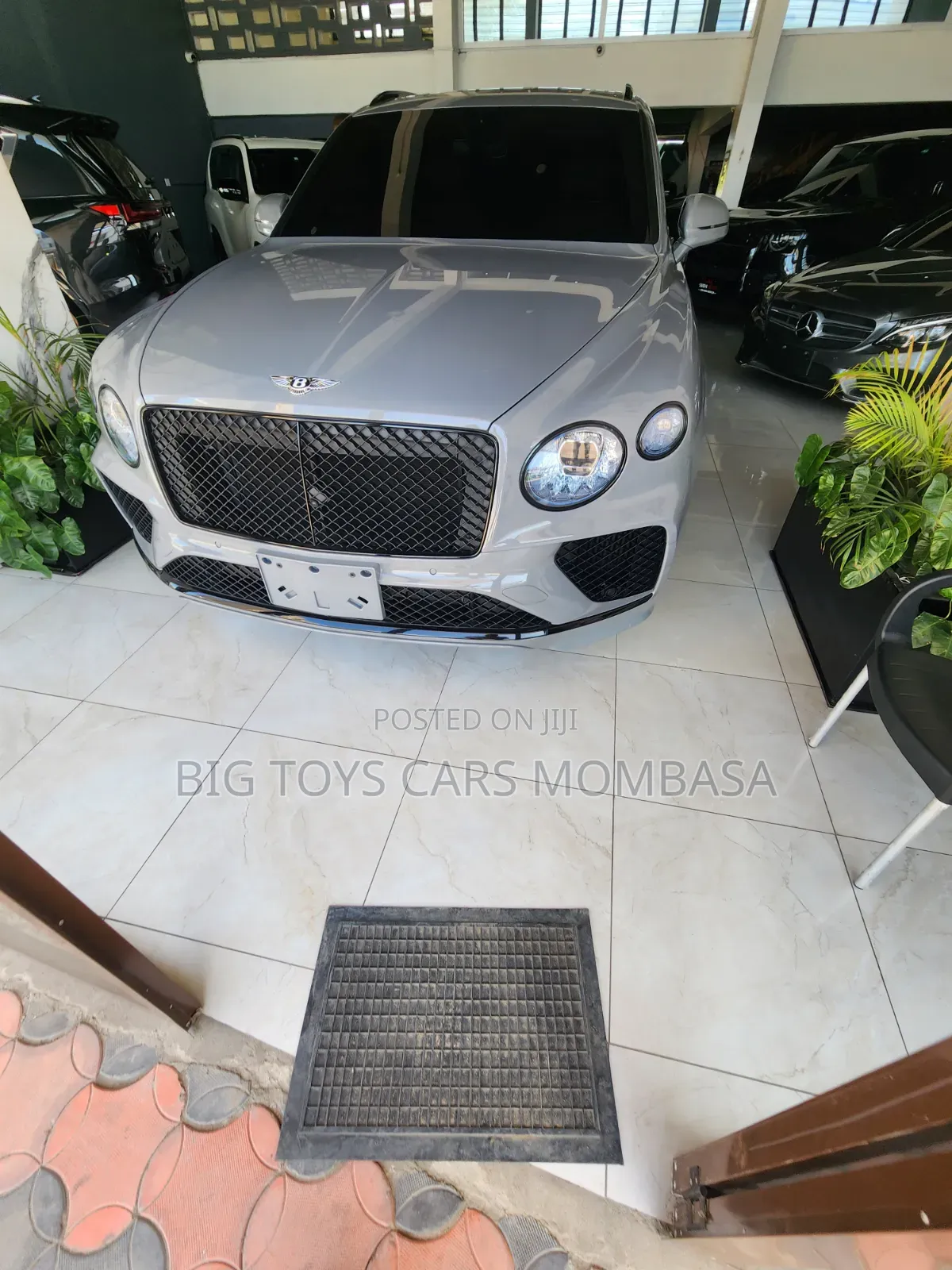 Bentley Bentayga 2023 Gray