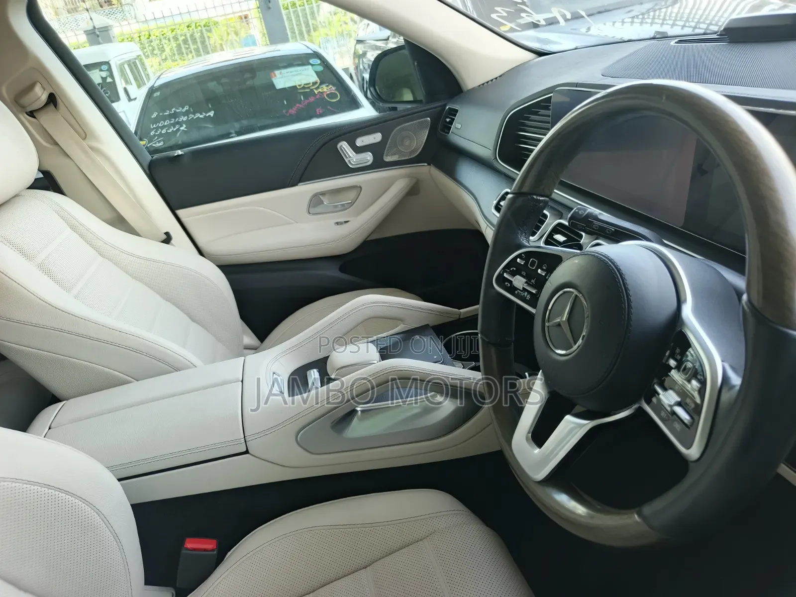 Mercedes-Benz GLC-Class 2022 White