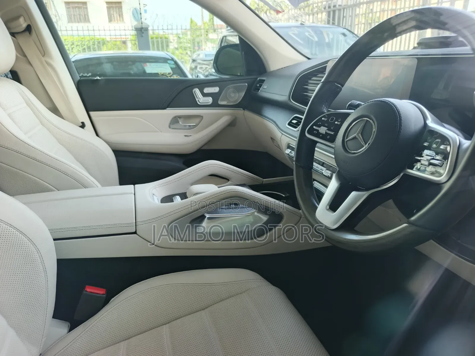 Mercedes-Benz GLC-Class 2022 White