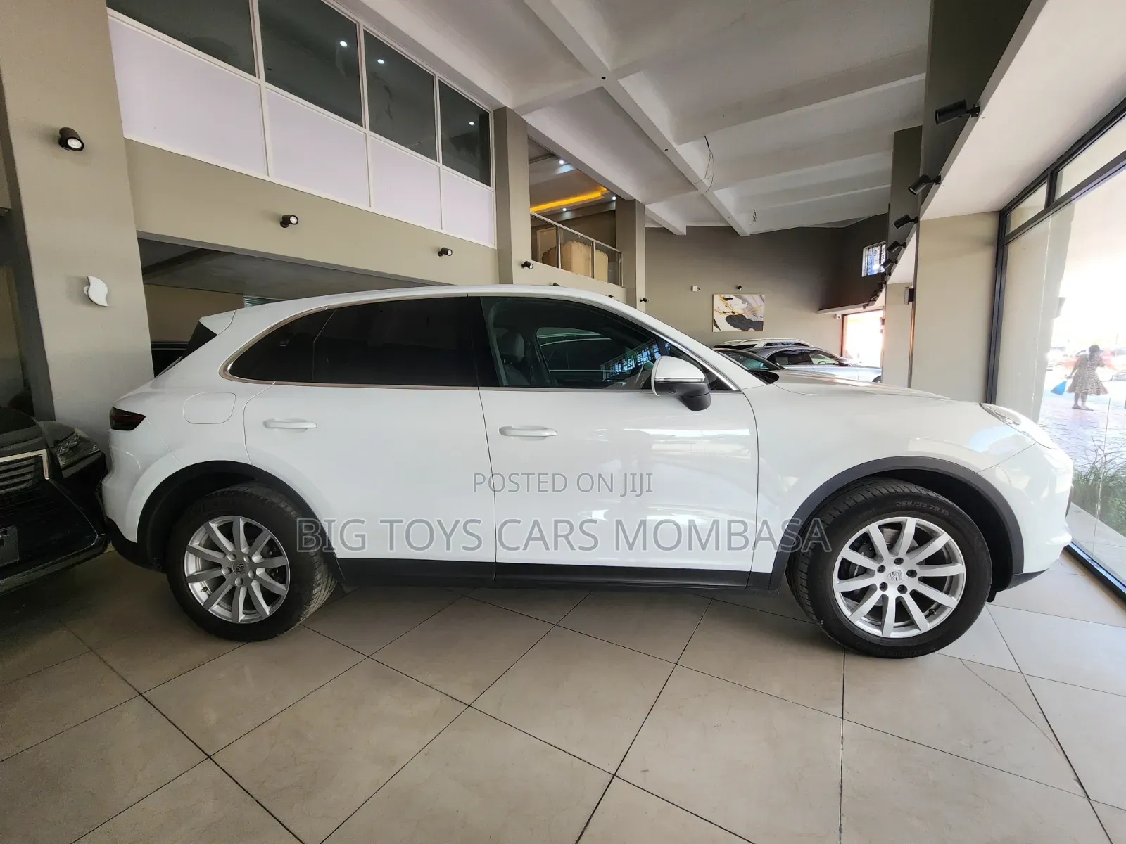 Porsche Cayenne 2019 White