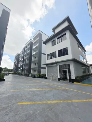 2bdrm Apartment in Gateway Mall Area for sale