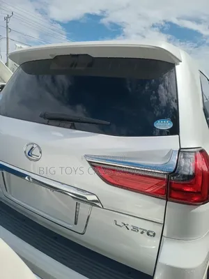 Lexus LX 2019 White