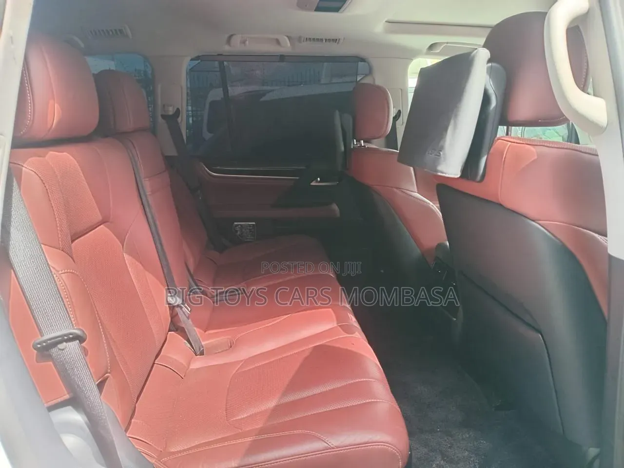 Lexus LX 2019 White