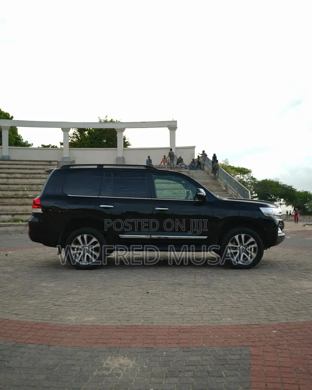 Toyota Land Cruiser 2018 Black