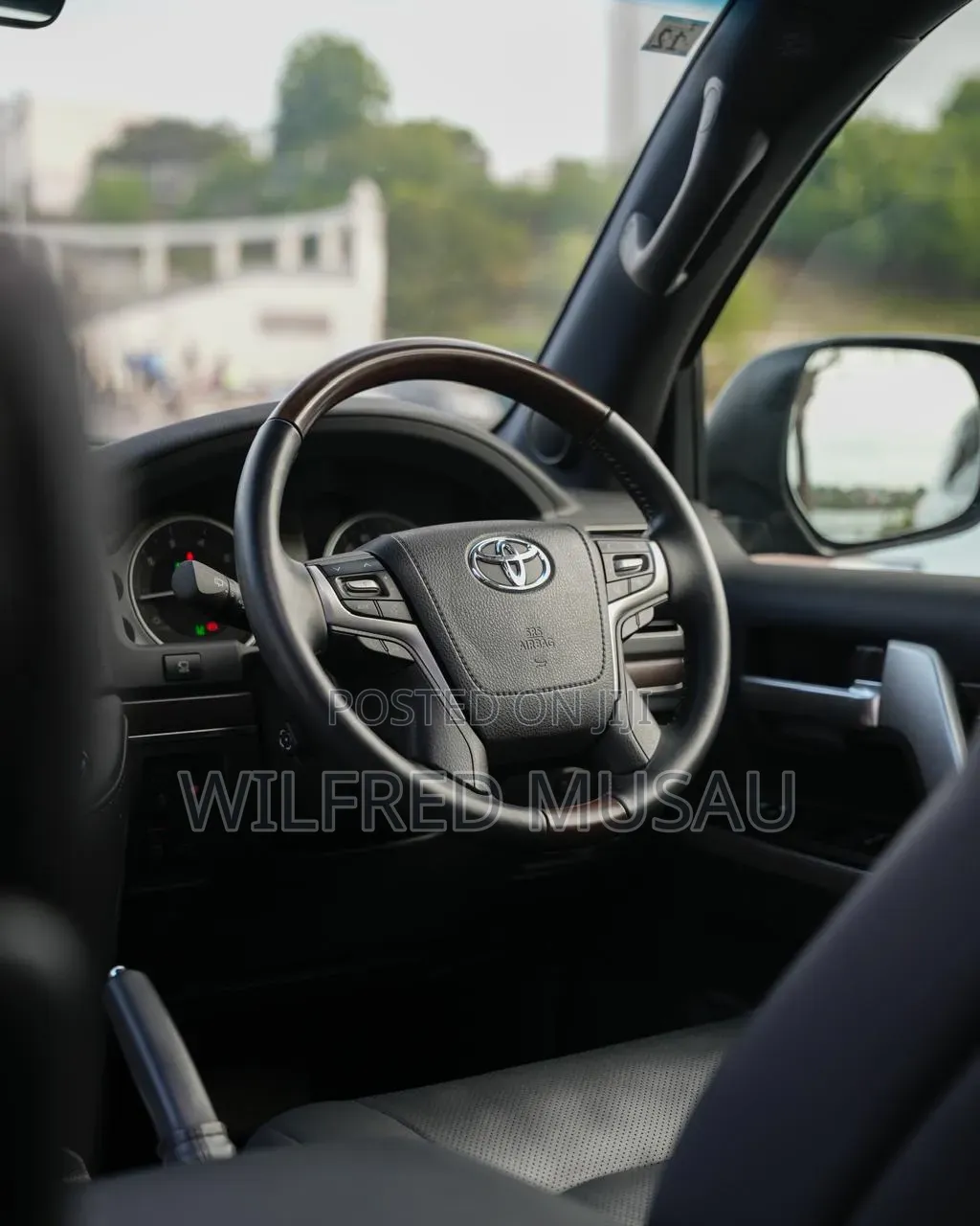 Toyota Land Cruiser 2018 Black