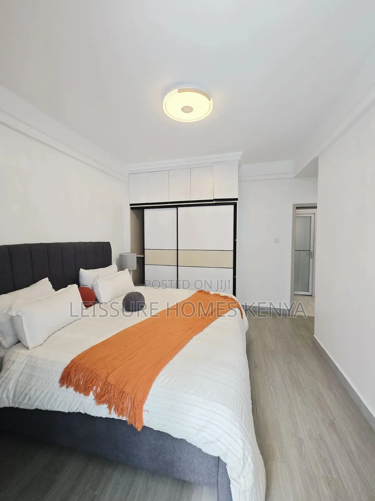 2bdrm Apartment in Gateway Mall Area for sale
