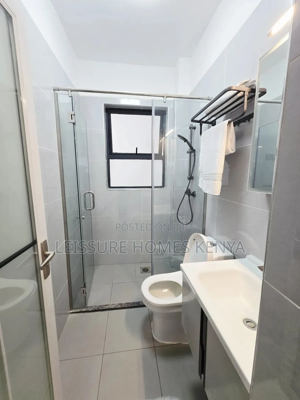 2bdrm Apartment in Gateway Mall Area for sale