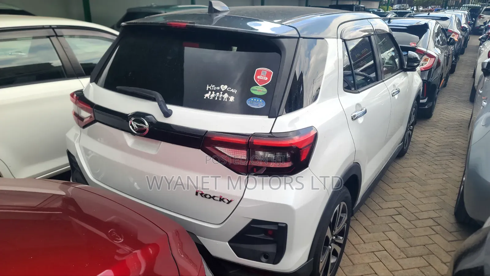 Daihatsu Rocky 2019 White