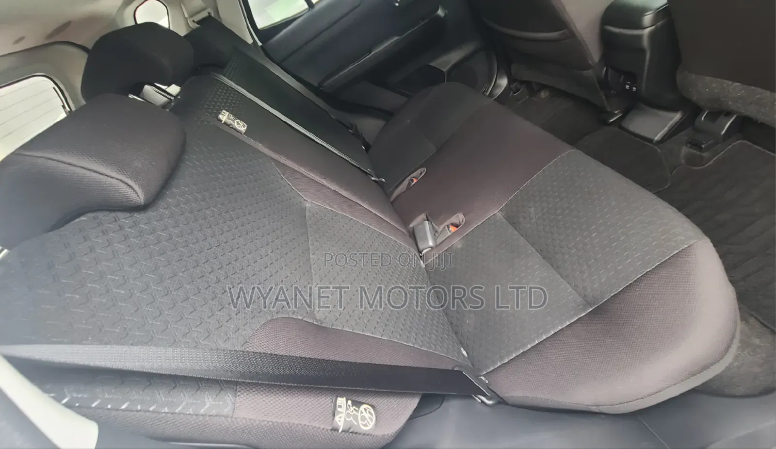 Daihatsu Rocky 2019 White