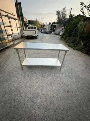 5*2ft Stainless Working Tables With Undershelves