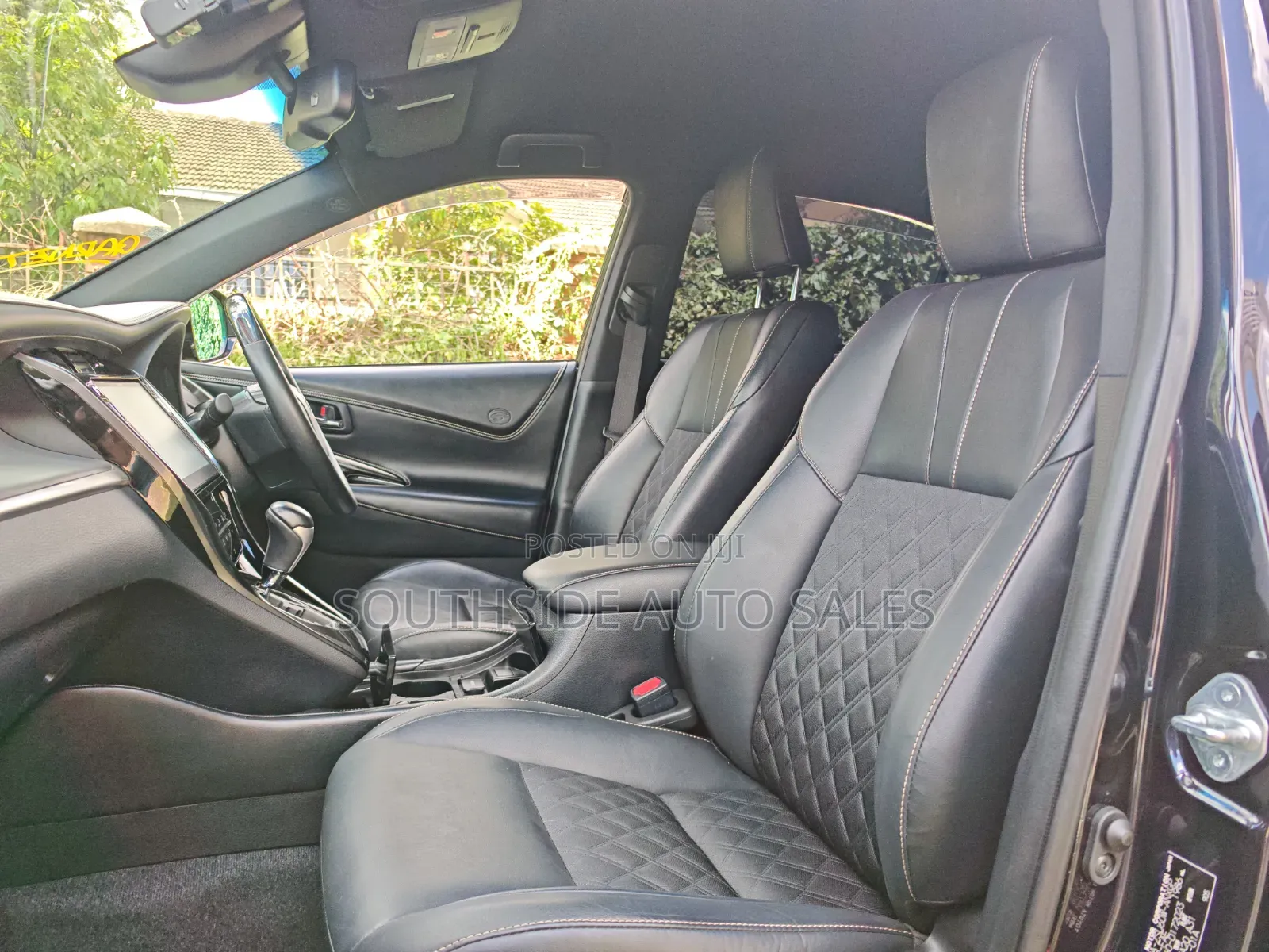 Toyota Harrier 2019 Purple