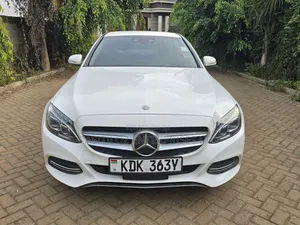 Mercedes-Benz C200 2015 White