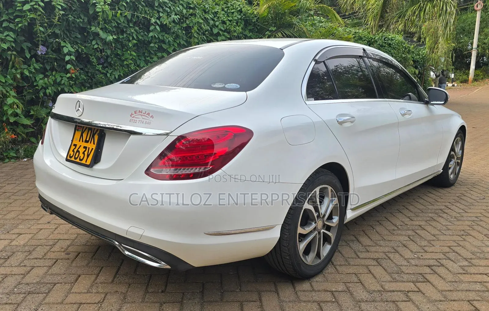 Mercedes-Benz C200 2015 White