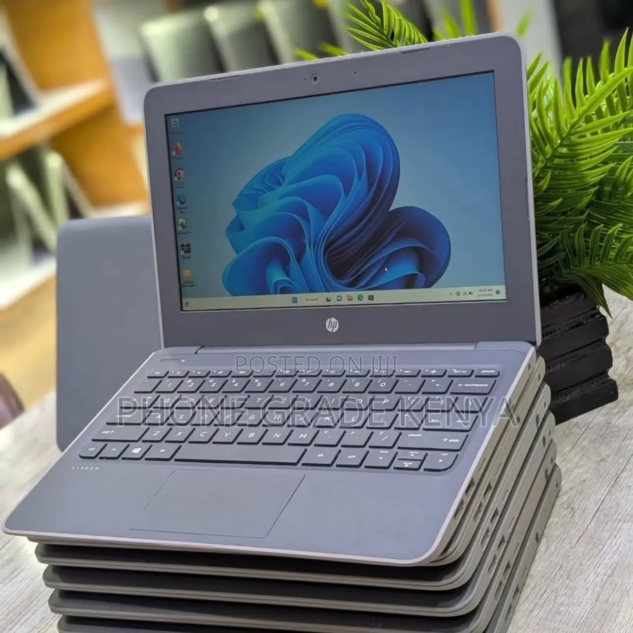 Laptop HP Stream Laptop 4GB Intel Celeron SSD 60GB