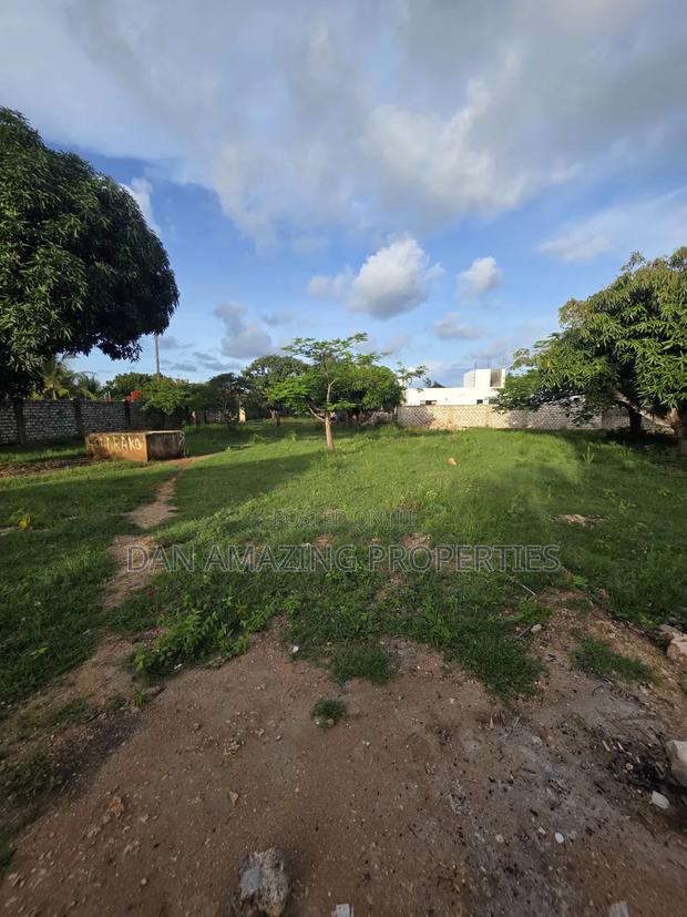 Half an Acre Plot Fully Fenced in Diani Jasmine Area for Sale