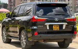 Lexus LX 570 AWD 2016 Black