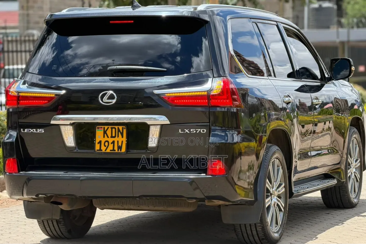 Lexus LX 570 AWD 2016 Black