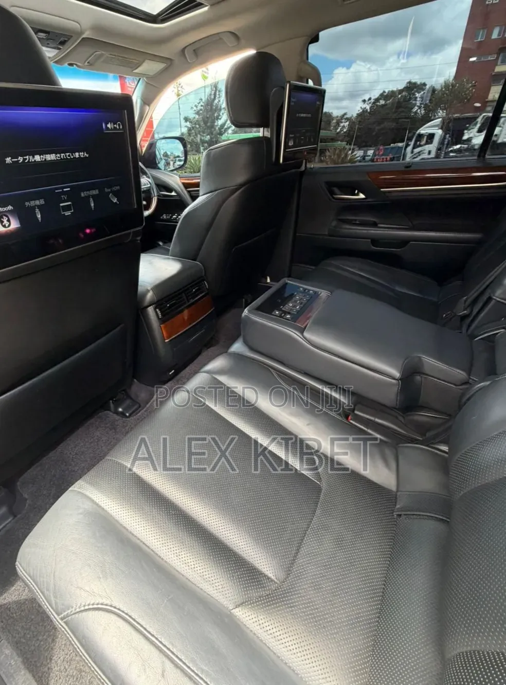 Lexus LX 570 AWD 2016 Black