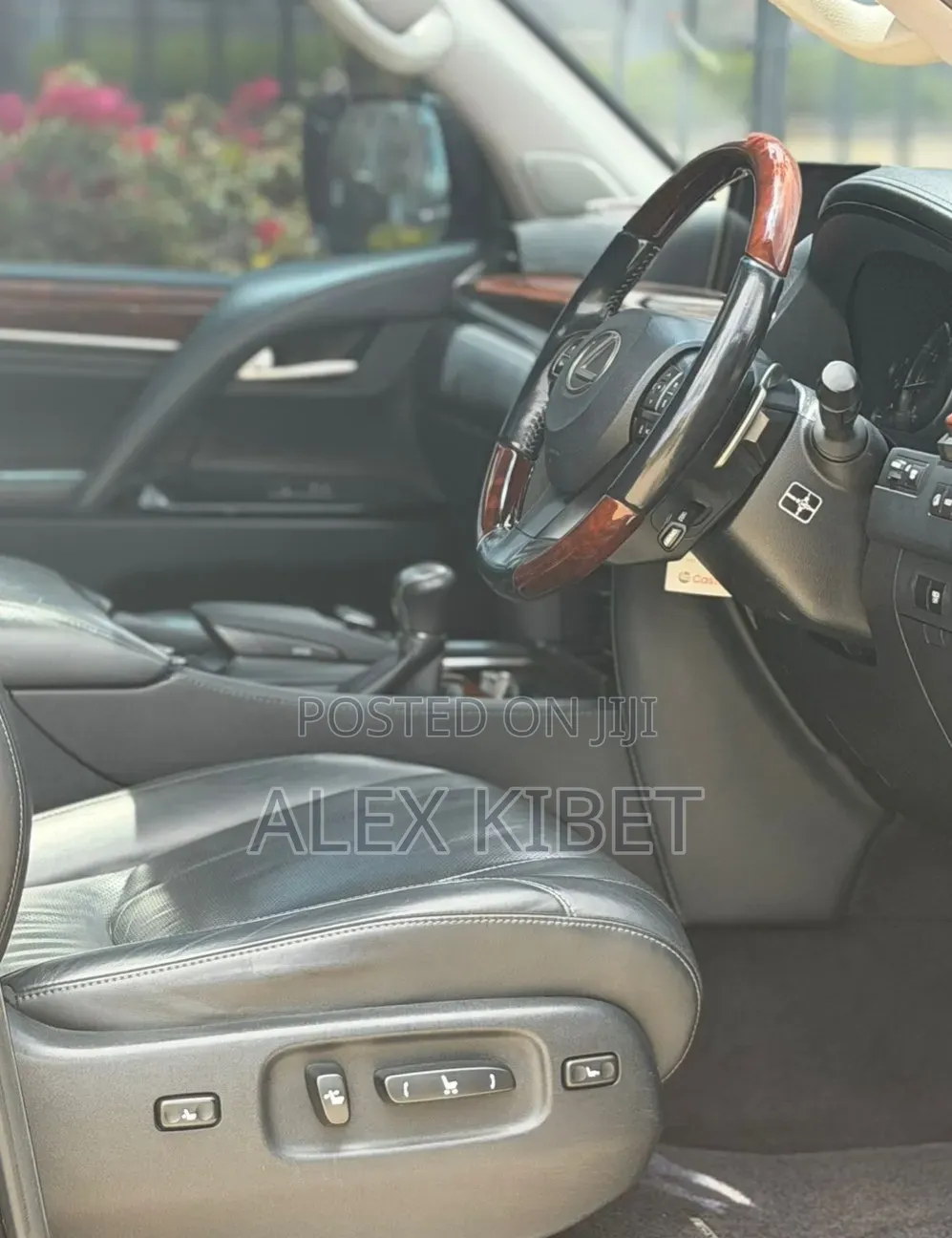 Lexus LX 570 AWD 2016 Black