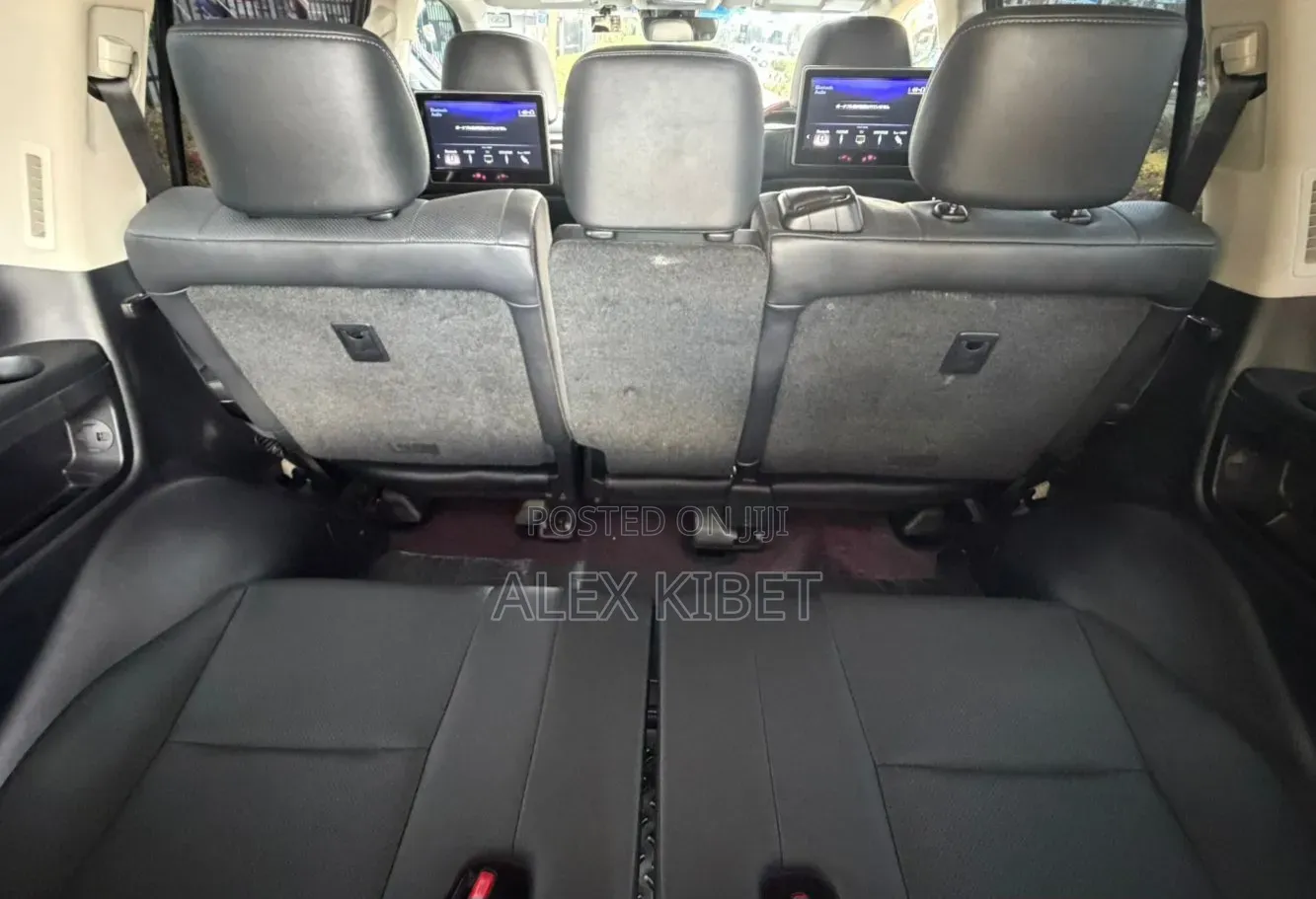Lexus LX 570 AWD 2016 Black