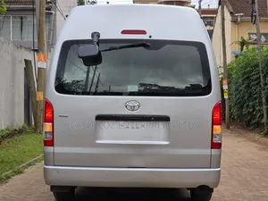 Toyota Grand HiAce 2019 Silver