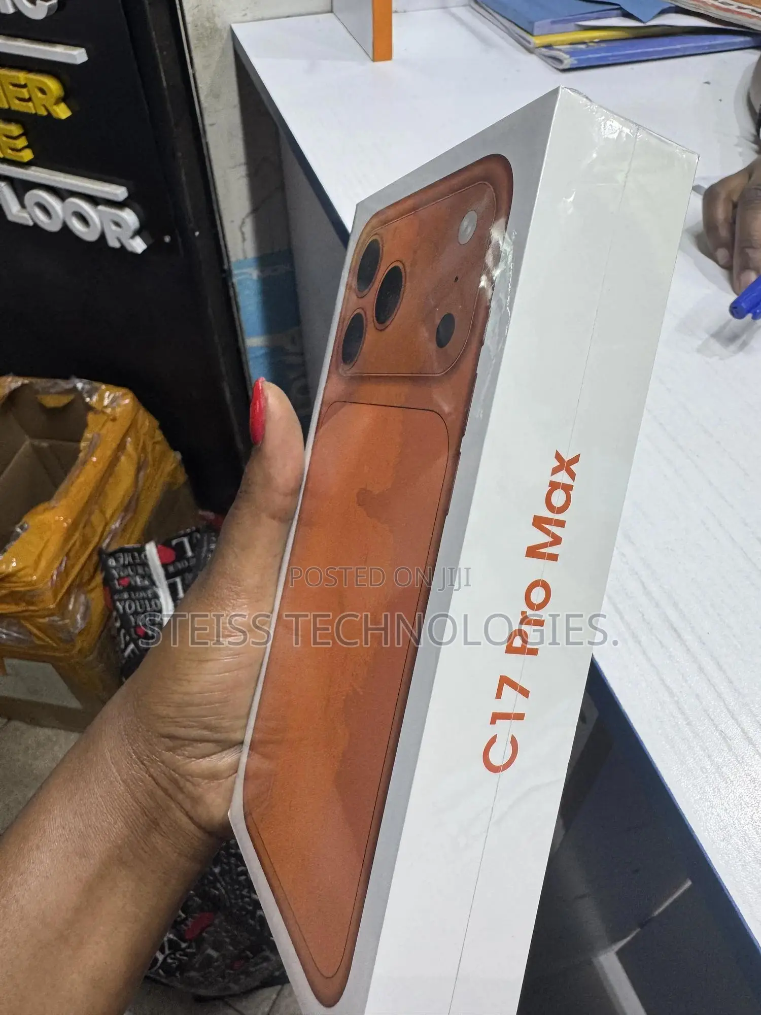 New Mobile Phone 128 GB Orange