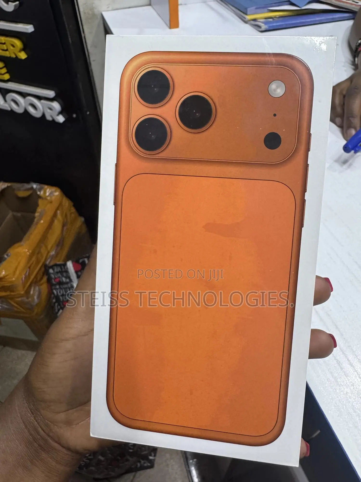 New Mobile Phone 128 GB Orange