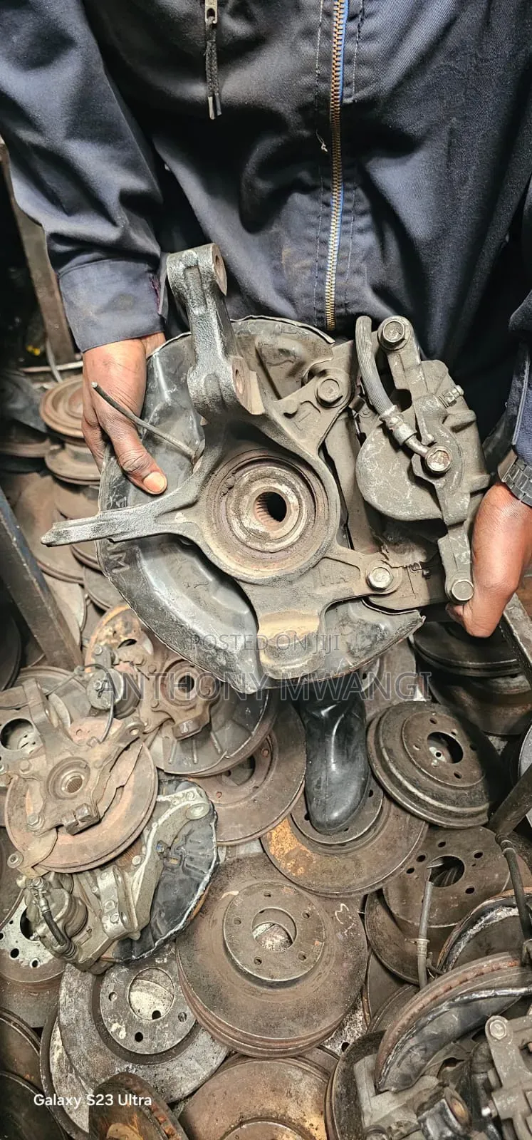 Clean Honda Stream Front Hubs on Sale