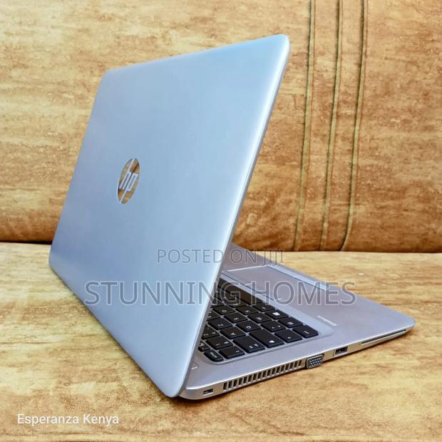 Laptop HP 14-ep0063 4GB Intel Core i3 HDD 320GB