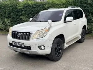 Toyota Land Cruiser Prado 2.7 i 2012 White