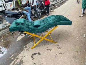 Movable Lash Beds