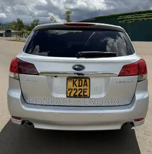 Subaru Legacy 2.5i 2013 Silver