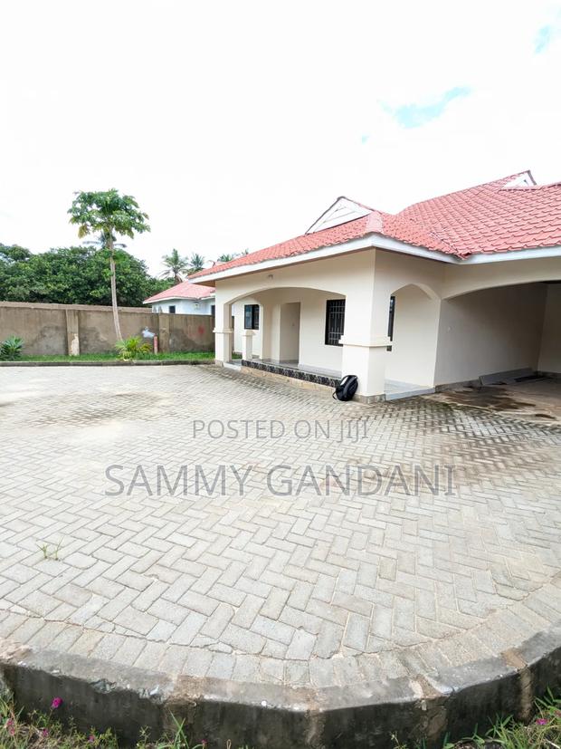 3bdrm House in Mvindeni, Diani for sale - thumbnail 3