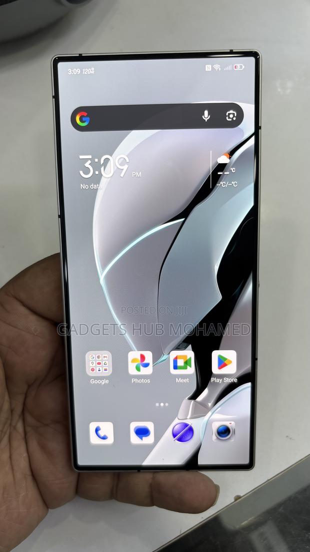 ZTE nubia RedMagic 9 Pro 512 GB Silver - thumbnail 2