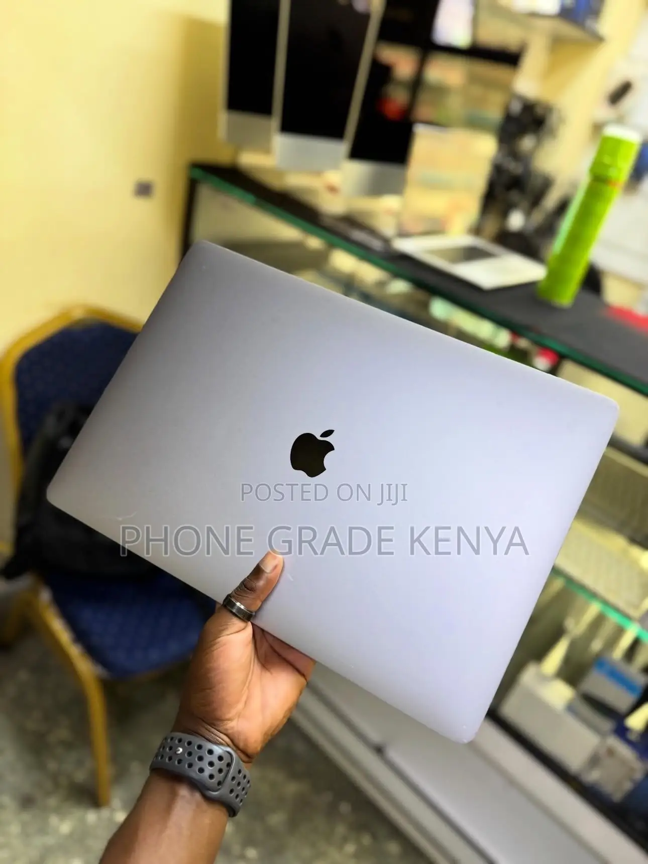 Laptop Apple MacBook Pro 2019 32GB Intel Core i7 SSD 512GB