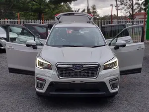 Subaru Forester 2018 Pearl