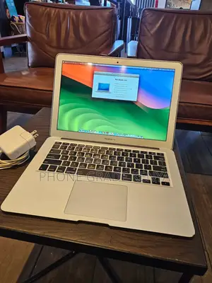 Laptop Apple MacBook Air 2015 8GB Intel Core i5 SSD 256GB