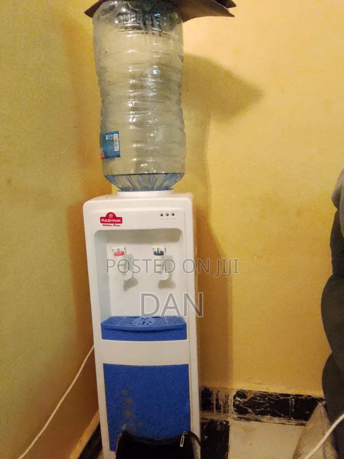 Rashnik Water Dispenser