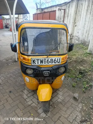 Bajaj RE 2020 Yellow
