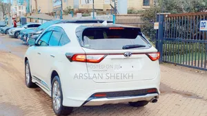 Toyota Harrier 2019 White