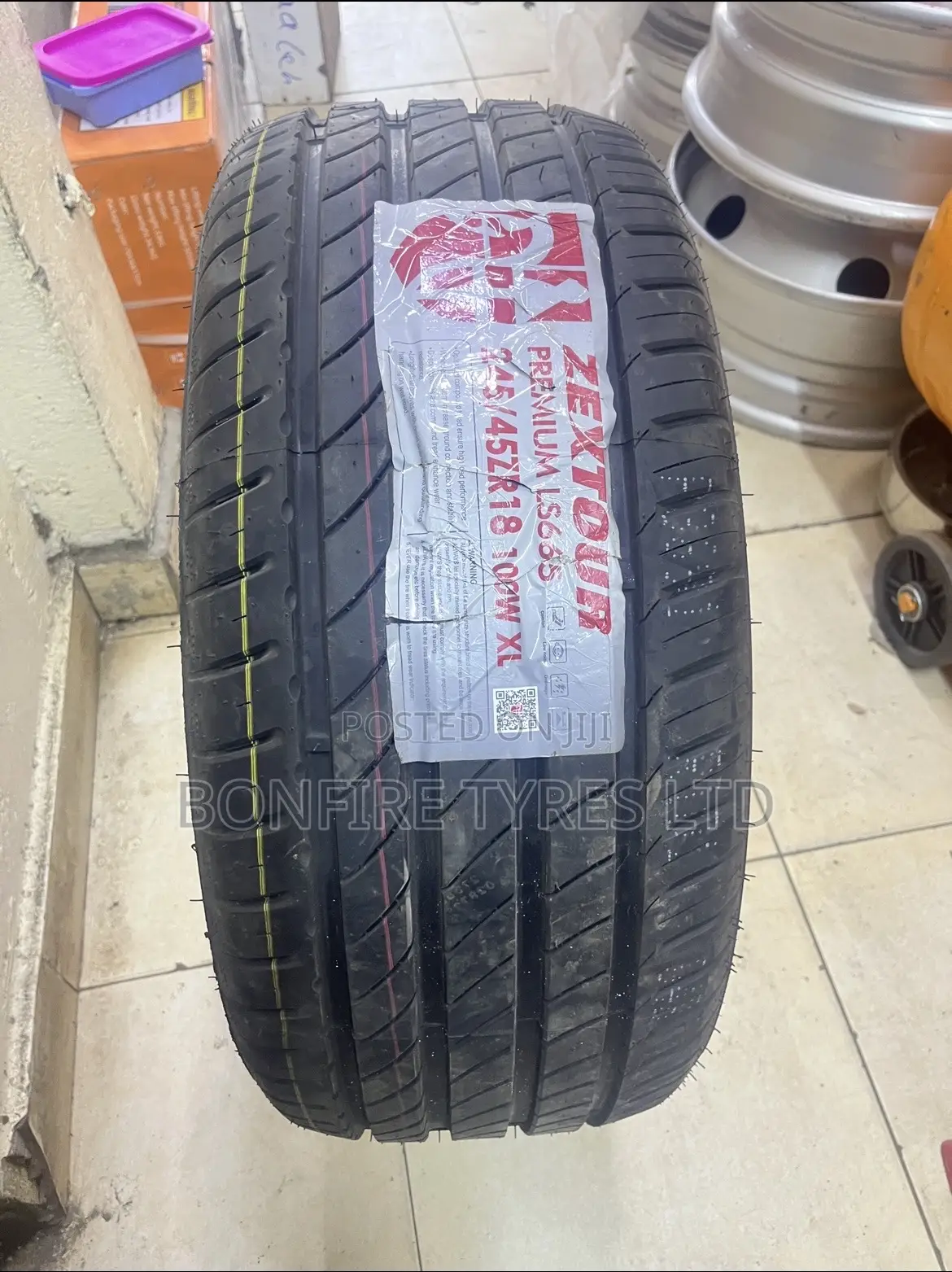 245/45r18 Zextour