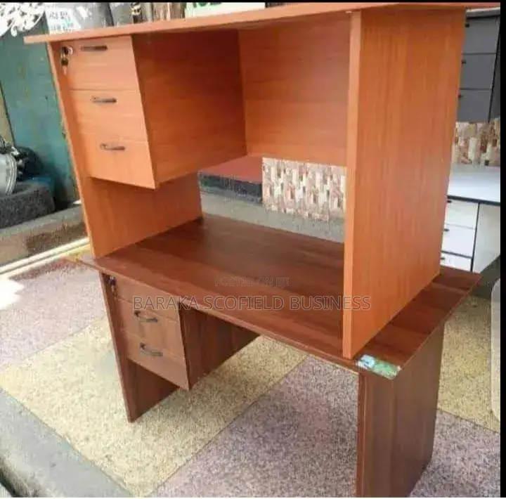 Wood Grain Office Desk