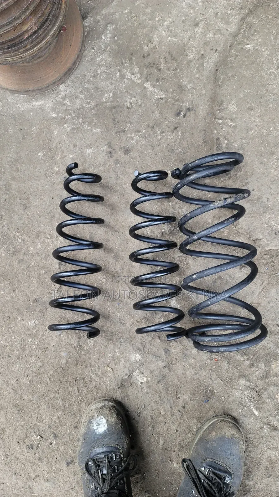 Toyota Fielder 2010 Heavy Duty Springs