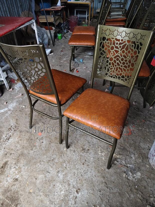 Restaurant(Hotel /Bar)Lower Design Seats