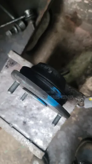 Mazda Demio 2015-2018 Shock Mountain