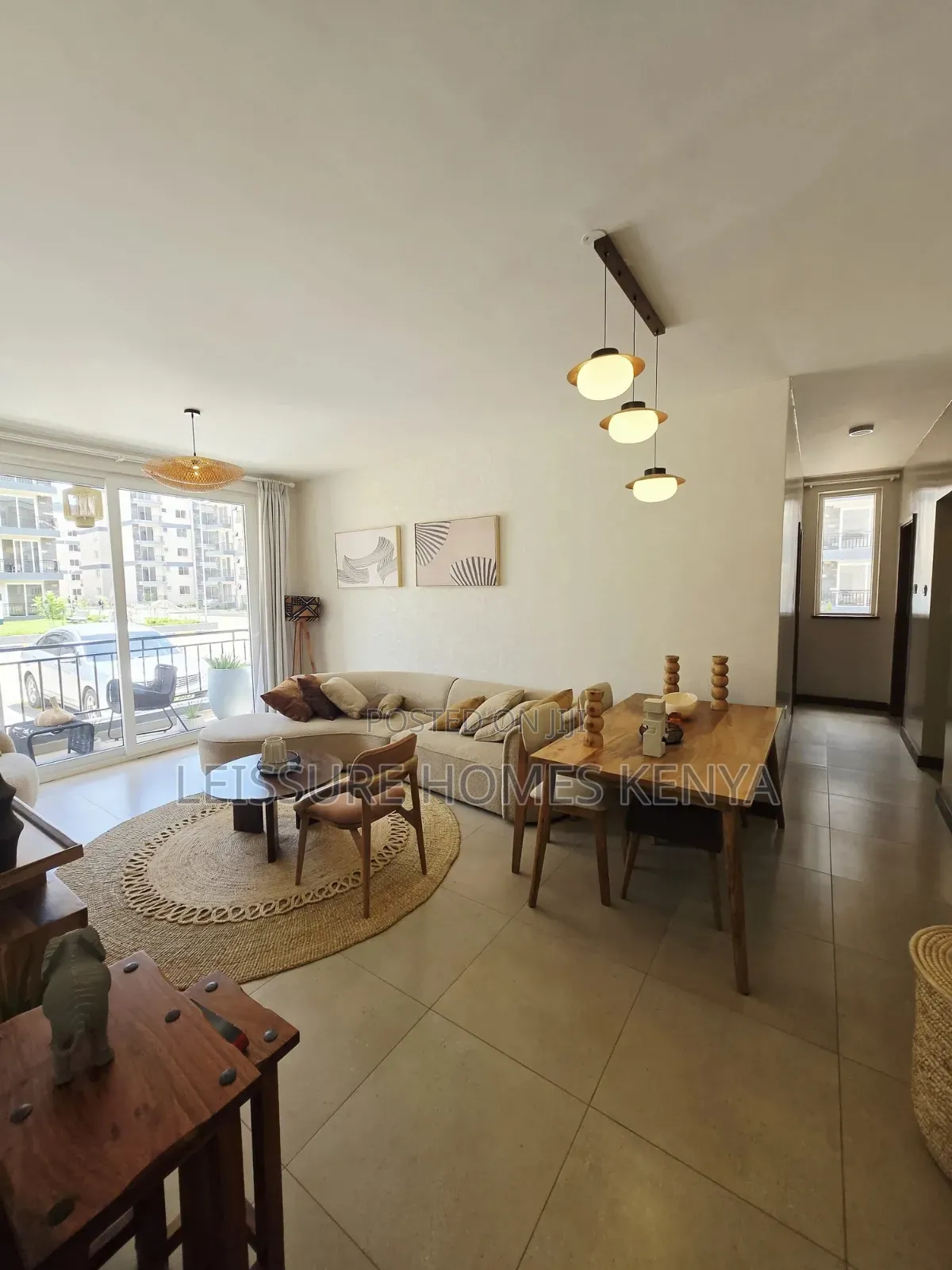 2bdrm Apartment in Gateway Mall Area for sale