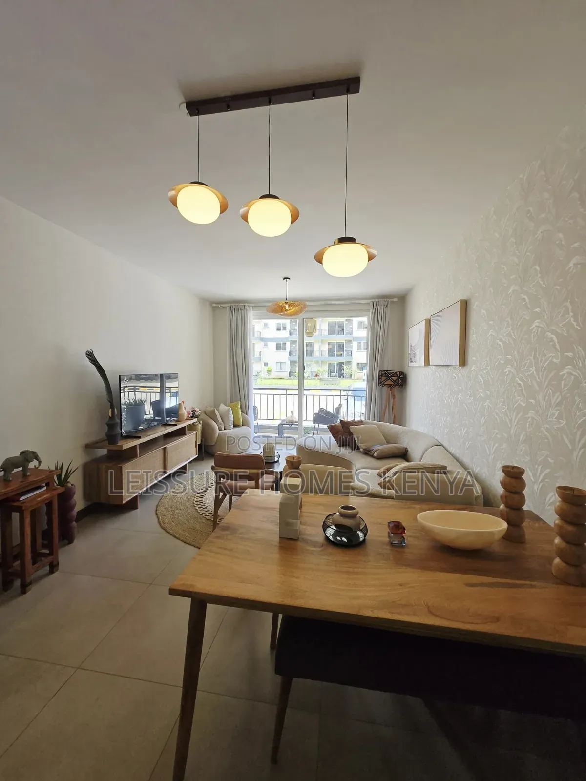 2bdrm Apartment in Gateway Mall Area for sale