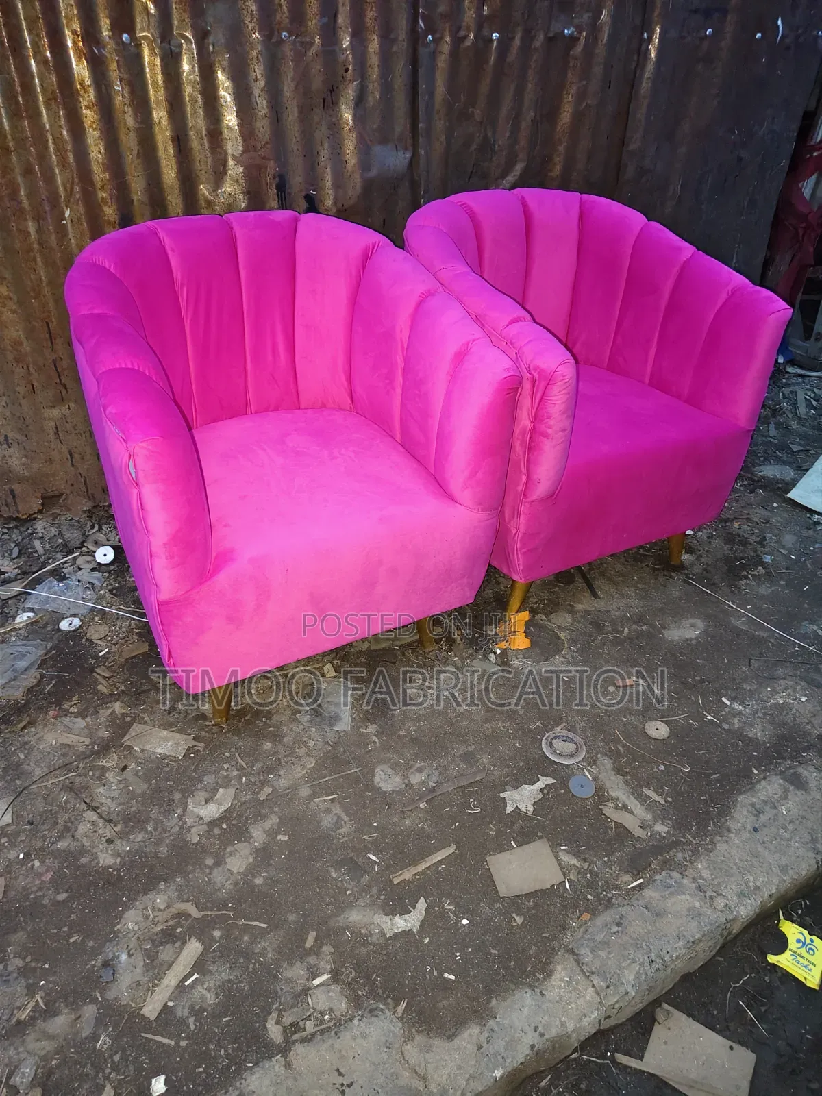 Pedicure Pink Seats With Lines