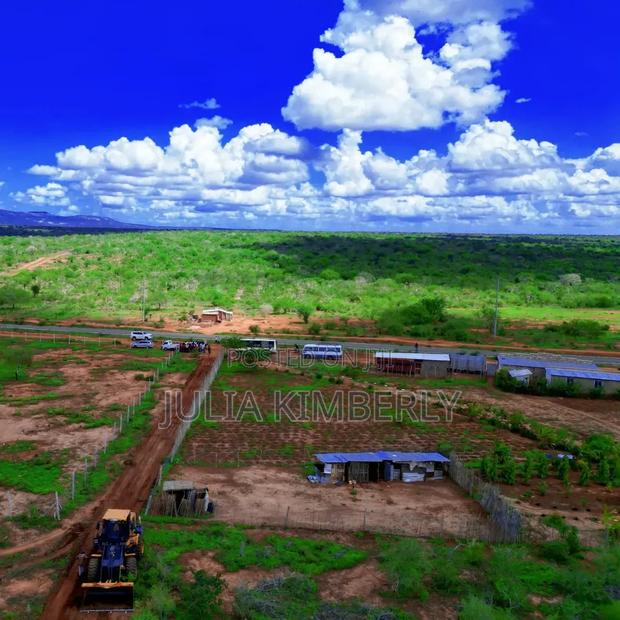 Malindi Acre Serviced Plot With Beacons And Road Access - thumbnail 2