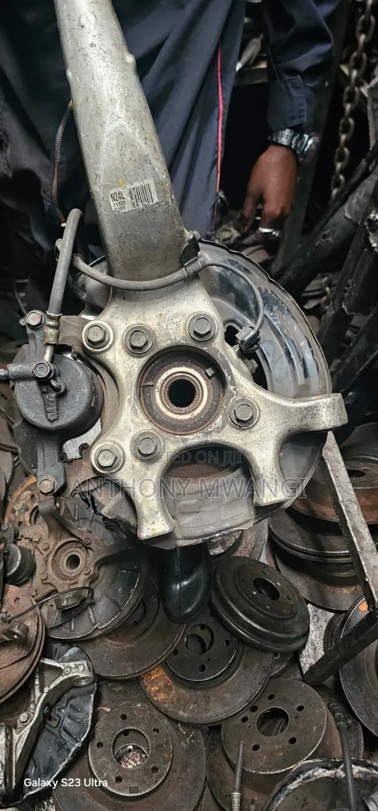 Mark X 4wheel Complete Front Hubs Available